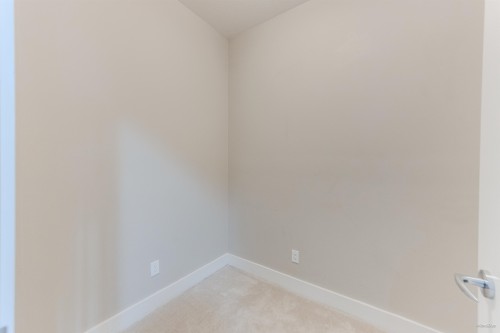 201-9233 Ferndale Road, Richmond, BC 