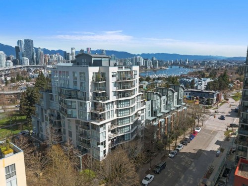 1409 6Th Avenue W, Vancouver, BC 