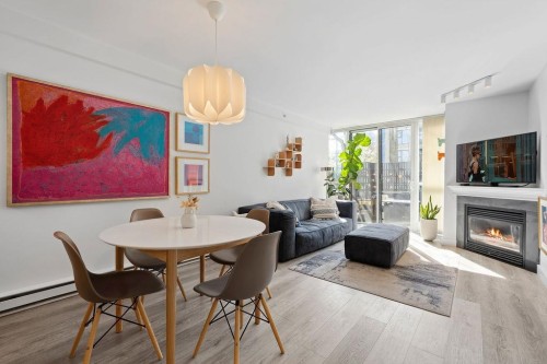 1409 6Th Avenue W, Vancouver, BC 