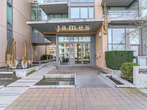 296 1St Avenue W, Vancouver, BC 