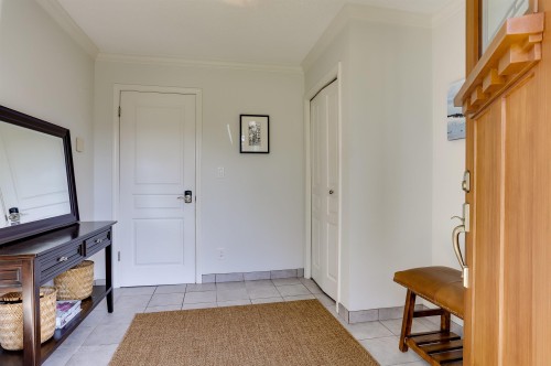 8271 Rosehill Drive, Richmond, BC 