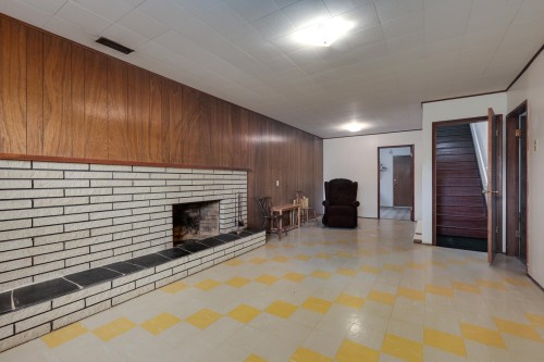 5884 Ormidale Street, Vancouver, BC 