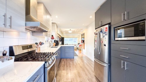 56 Warwick Avenue, Burnaby, BC 