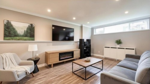 56 Warwick Avenue, Burnaby, BC 