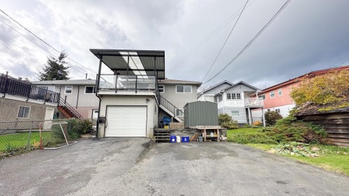56 Warwick Avenue, Burnaby, BC 