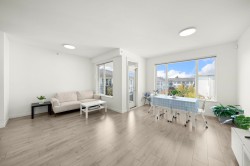 438-9388 Mckim Way  Richmond, BC V6X 0J7