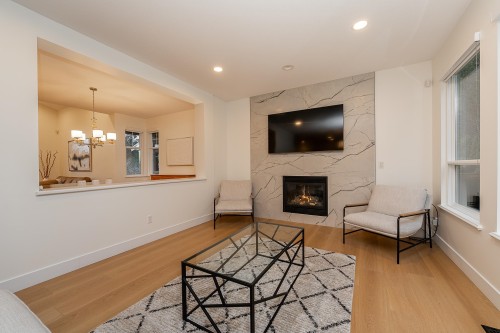 39 Holly Drive, Port Moody, BC 