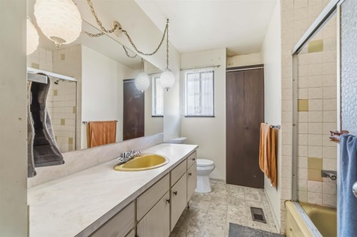 5268 3Rd Avenue, Delta, BC 