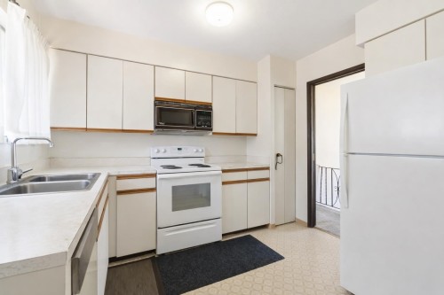 5268 3Rd Avenue, Delta, BC 