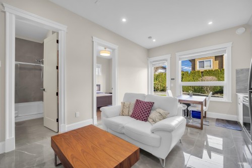 8460 Fairway Road, Richmond, BC 