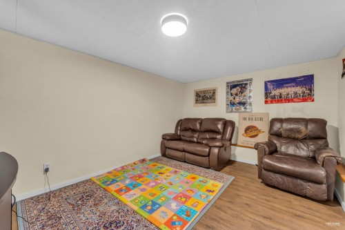 202 Cardiff Way, Port Moody, BC 