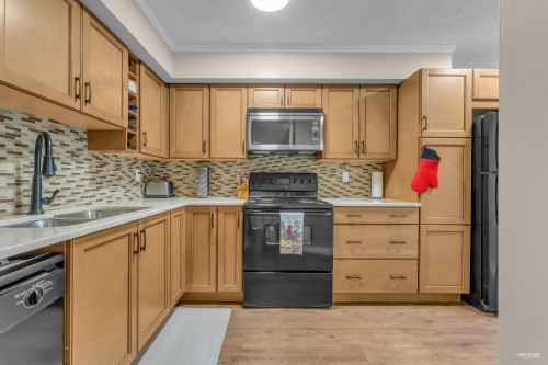 202 Cardiff Way, Port Moody, BC 