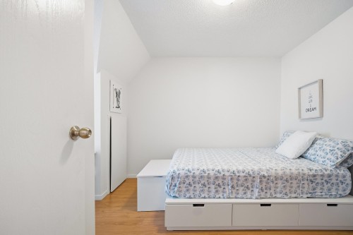 1309 Mahon Avenue, North Vancouver, BC 