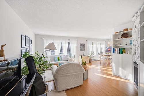 1309 Mahon Avenue, North Vancouver, BC 