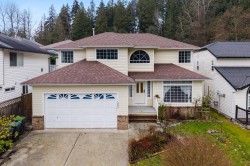 1225 Windsor Avenue  Port Coquitlam, BC V3B 7J8