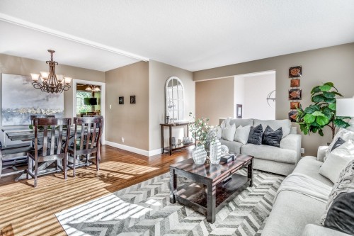 885 Fairfield Road, North Vancouver, BC 