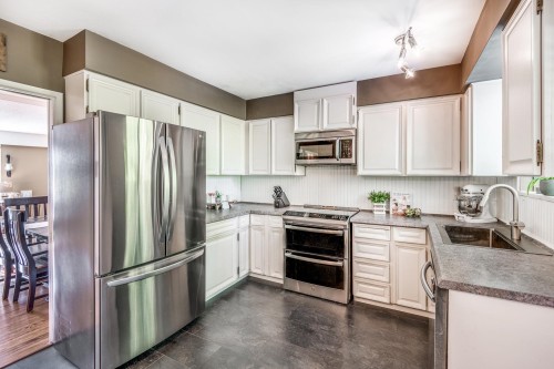 885 Fairfield Road, North Vancouver, BC 