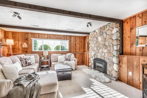885 Fairfield Road, North Vancouver, BC 