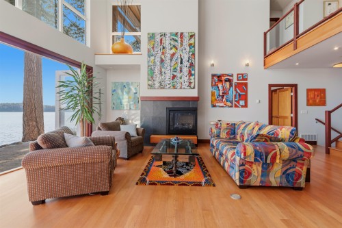 6085 Silverstone Lane, Sechelt, BC 