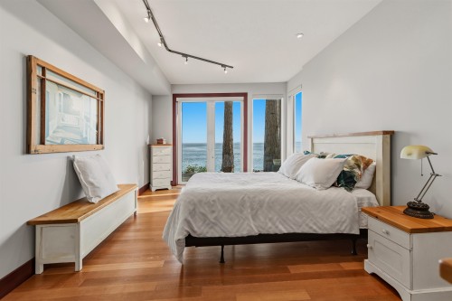 6085 Silverstone Lane, Sechelt, BC 