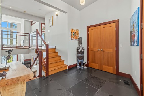 6085 Silverstone Lane, Sechelt, BC 