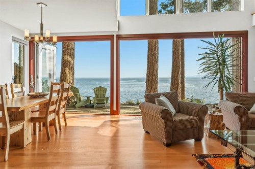 6085 Silverstone Lane, Sechelt, BC 