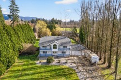 12440 Ansell Street Maple Ridge, BC V4R 1L4