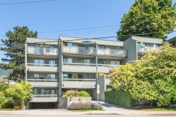 208-2119 Bellevue Avenue  West Vancouver, BC V7V 1C2