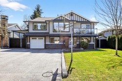 18850 119b Avenue Pitt Meadows, BC V3Y 1W7