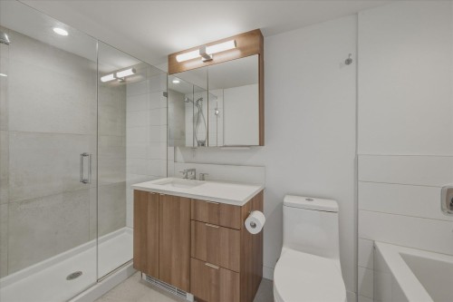 411-1365 Pemberton Avenue, Squamish, BC 