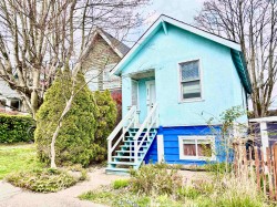 277 22nd Avenue E Vancouver, BC V5V 1T8