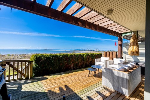 107-1120 Tsatsu Shores Drive  Delta, BC V4M 4G3