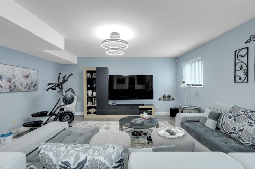 3070 Waddington Place, Coquitlam, BC 