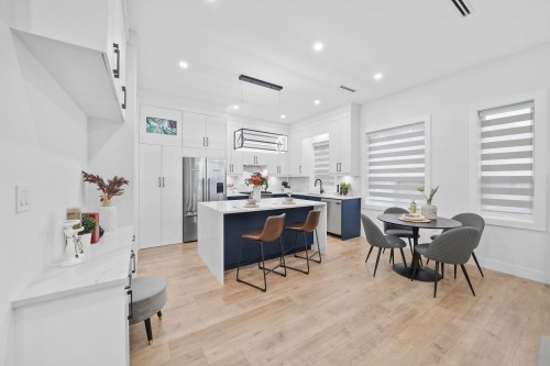 2995 17Th Avenue E, Vancouver, BC 