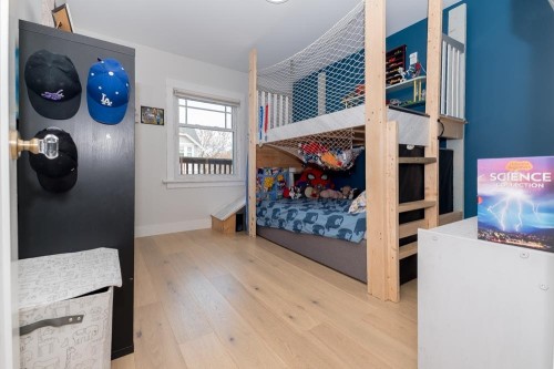 1610 Salsbury Drive, Vancouver, BC 