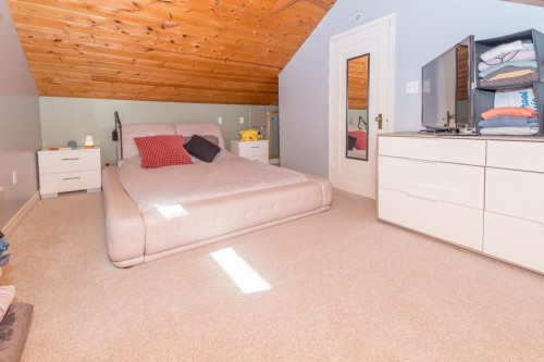 1610 Salsbury Drive, Vancouver, BC 