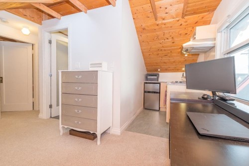 1610 Salsbury Drive, Vancouver, BC 