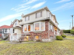 3288 5th Avenue E Vancouver, BC V5M 1P3