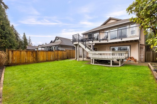 3985 Frames Place  North Vancouver, BC V7G 2M5