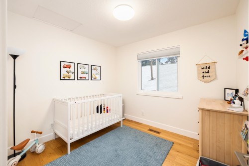 3985 Frames Place, North Vancouver, BC 