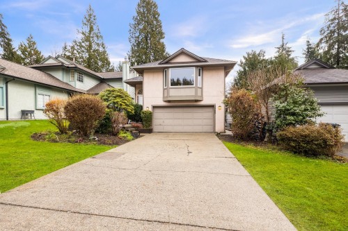 3985 Frames Place, North Vancouver, BC 