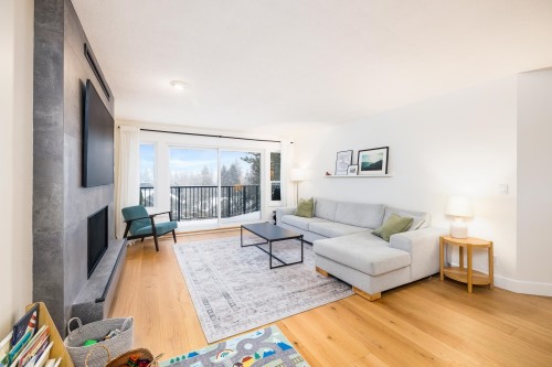 3985 Frames Place, North Vancouver, BC 