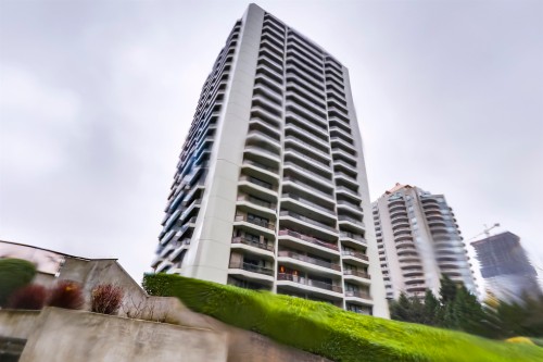 2306-4353 Halifax Street  Burnaby, BC V5C 5Z4