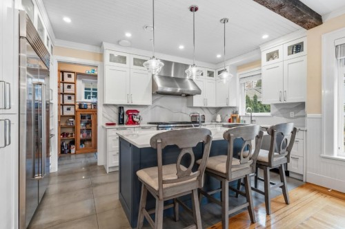 3574 East Boulevard, Vancouver, BC 