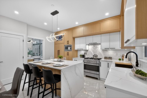 1554 66Th Avenue W, Vancouver, BC 