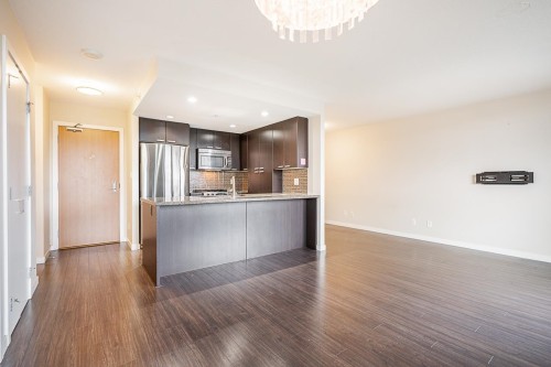 1705-2232 Douglas Road  Burnaby, BC V5C 0G9