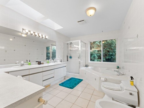 186 Stevens Drive, West Vancouver, BC 
