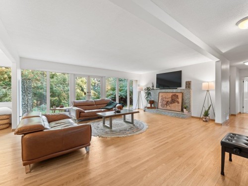 186 Stevens Drive, West Vancouver, BC 