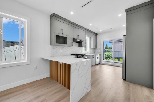 1846 37Th Avenue E, Vancouver, BC 