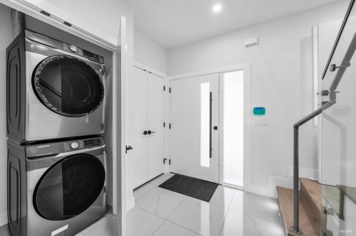 1846 37Th Avenue E, Vancouver, BC 